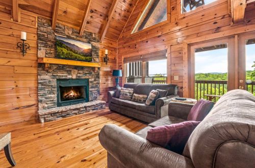 2 Bedroom Smoky Mountain Cabins | Compass Vacation Properties
