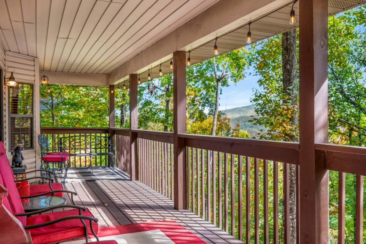 Stunning Smoky Mountain views from Bear Den Retreat in Gatlinburg